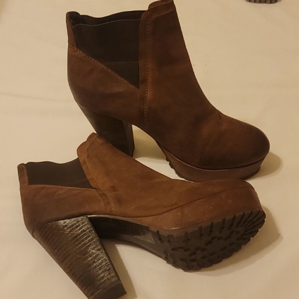 Steve Madden chunky boots Randall size 10